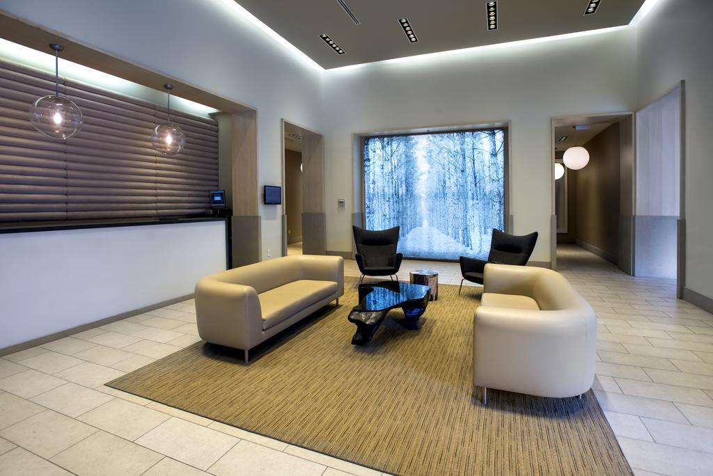 Grove Pointe - A Premier Furnished Apartment 저지시티 객실 사진